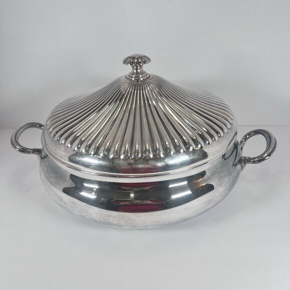 Gorham Silverplated Heritage Covered Serving Bowl - Picture 2 of 6